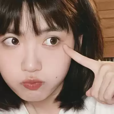 晏青梦